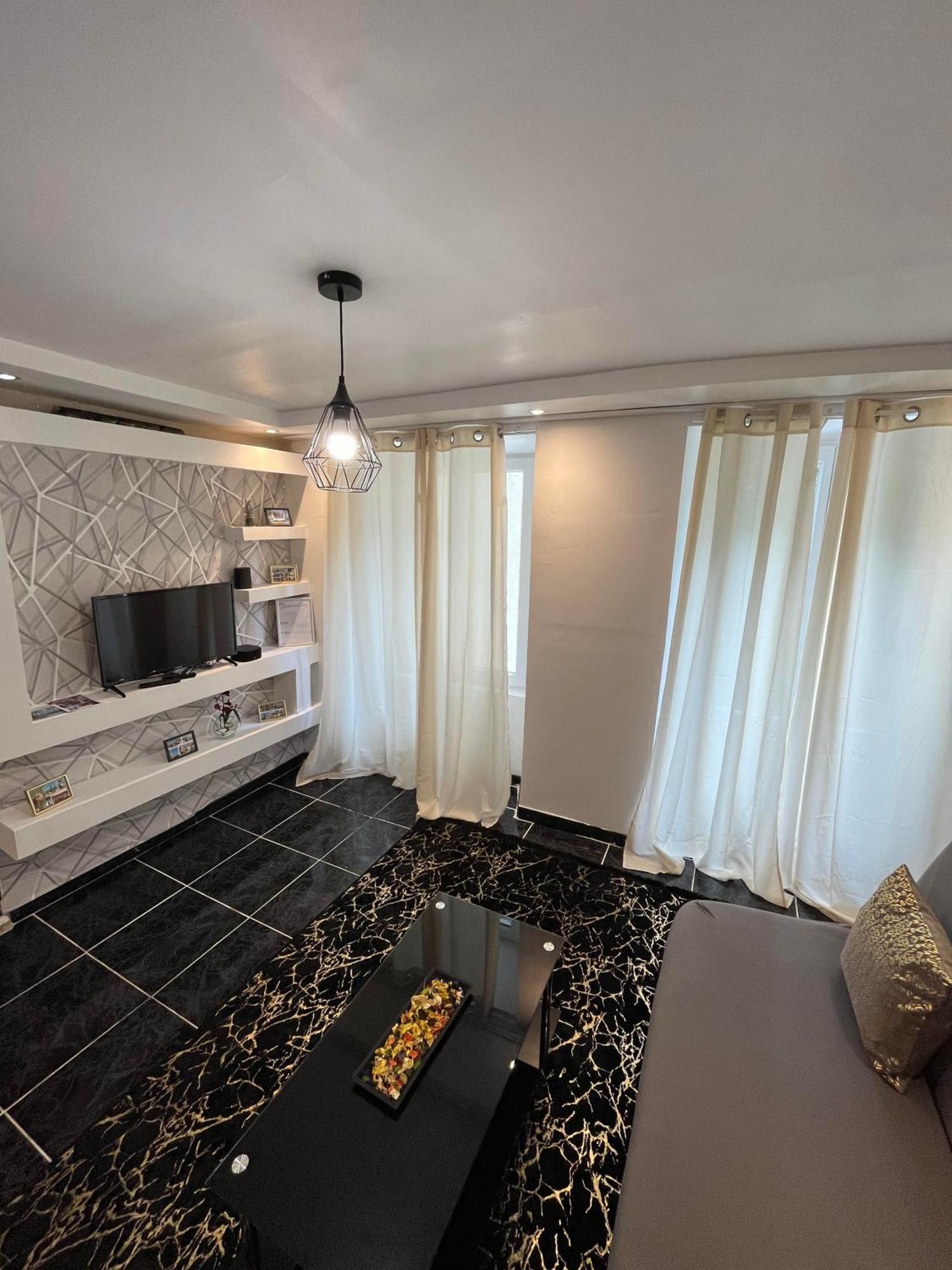 Appartement Diamant Saint-Junien Exterior photo